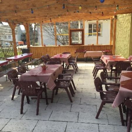 Landgasthof Zur Krone Krautheim Экстерьер фото