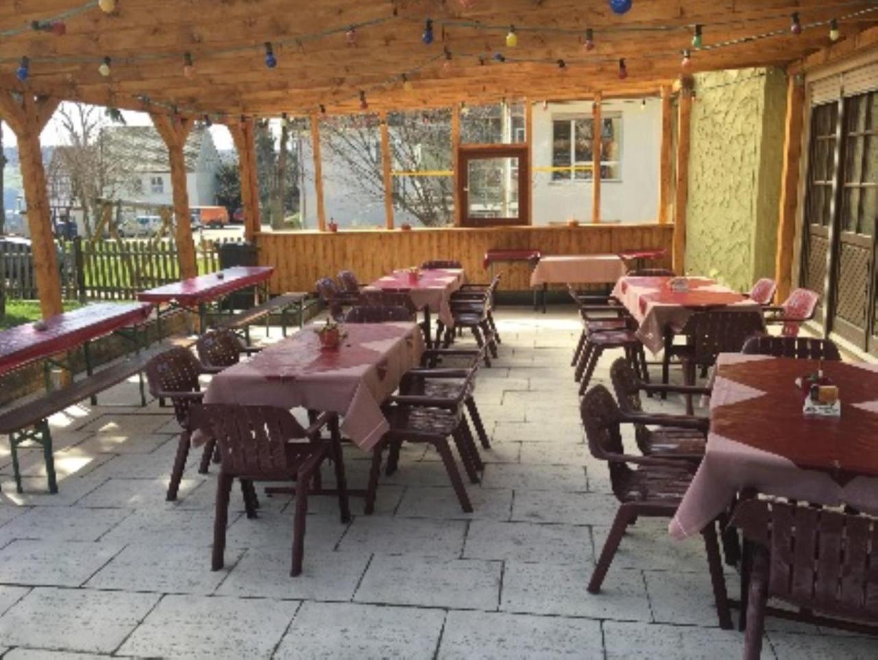Landgasthof Zur Krone Krautheim Экстерьер фото