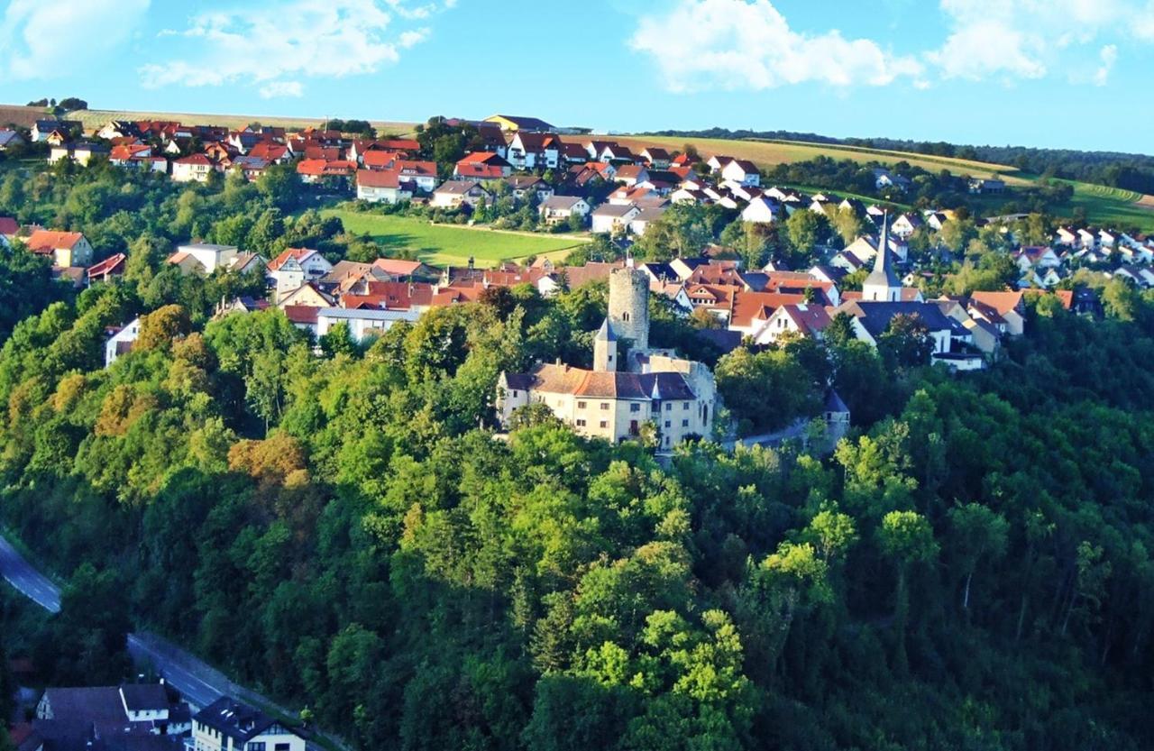Landgasthof Zur Krone Krautheim Экстерьер фото